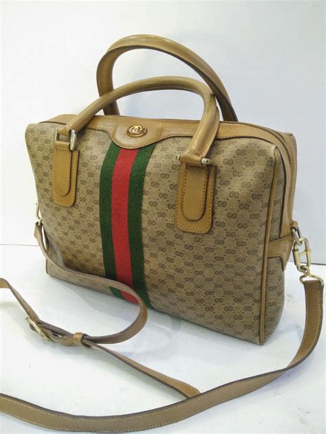 authentic vintage gucci bag.